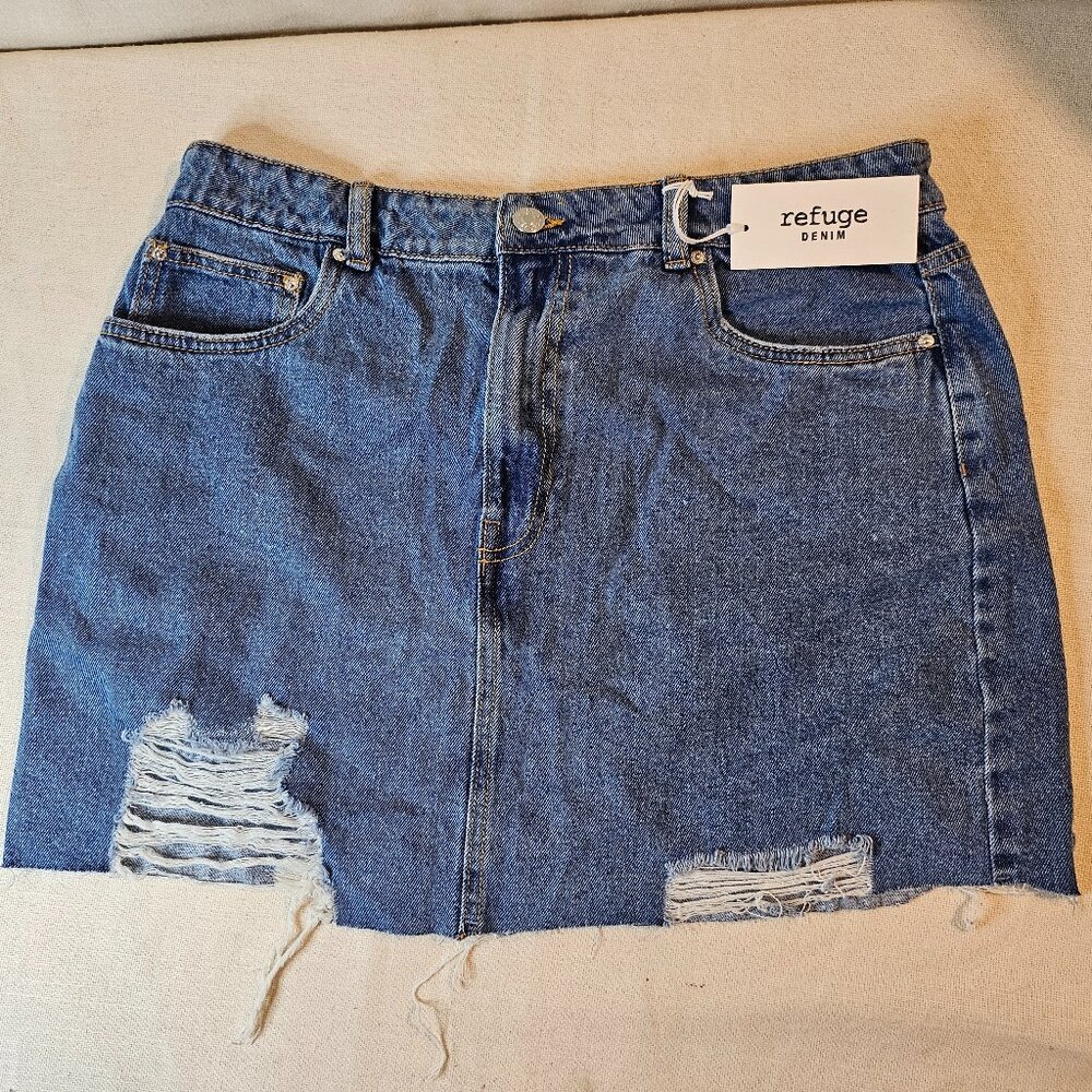 Refuge Denim Distressed 5-Pocket Skirt - Size XL